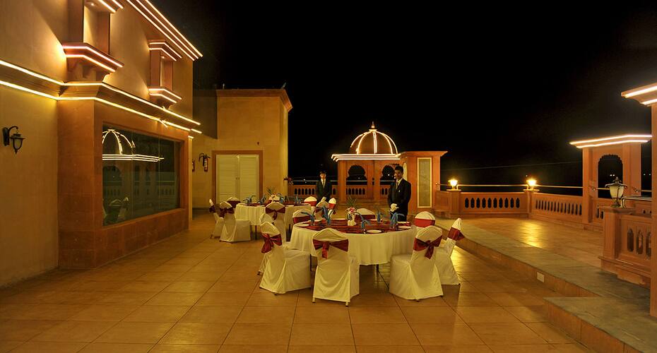 Piyush Palace Hotel, Kheda 4